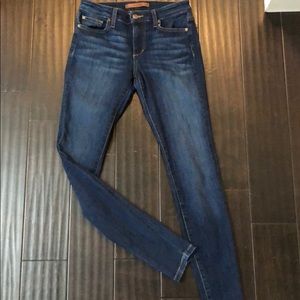 Joe’s Jeans. Great fit!